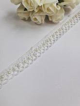 Load image into Gallery viewer, Pearl lace trim
