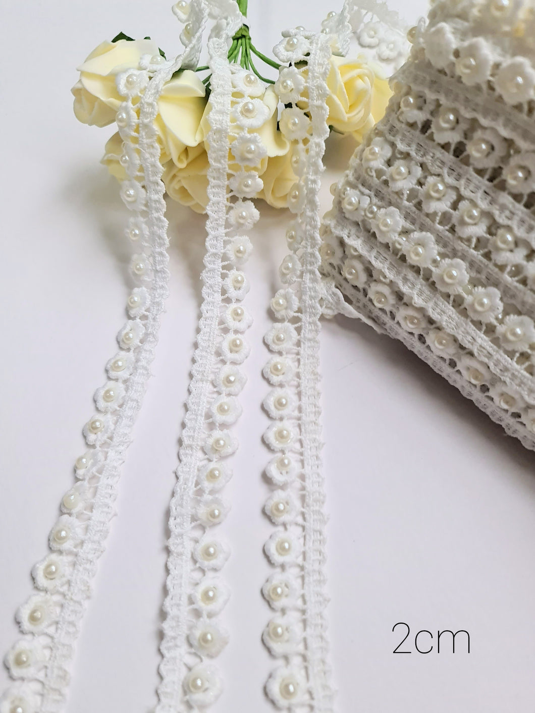 Flower pearls lace