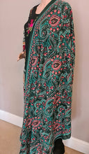 Load image into Gallery viewer, Bareeze shawl-79

