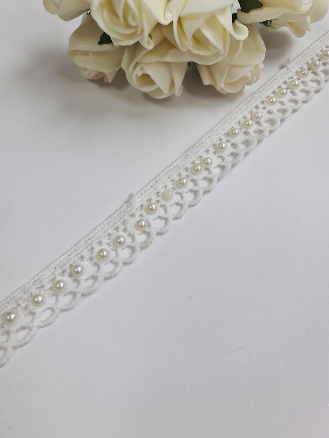 Pearl lace trim
