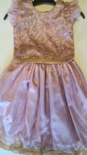 Load image into Gallery viewer, Kids lehnga choli-pink
