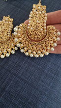 Load image into Gallery viewer, INDIAN JEWELRY, Indian Earrings, Pakistani Jewelry, Pakistani Bridal, Indian Jewellery, Wedding Earrings, Jhumka, Jhumki, Gold Jewelry
