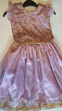 Load image into Gallery viewer, Kids lehnga choli-pink
