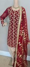Load image into Gallery viewer, indian dress ethnic tribal dress kuchi dress shalwar kameez mehndi outfit
