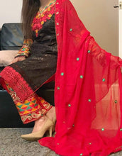 Load image into Gallery viewer, INDIAN DRESS, Shalwar kameez, Pakistani clothes, Ready made, Pakistani suits, Pakistani Dresses, Salwar Kameez, Salwar Suit, Phulkari dress
